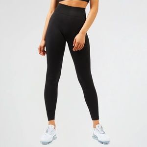 AYBL Pulse Seamless Leggings- Jet Black